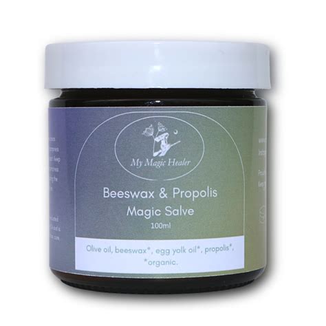 Beeswas and propolis magic salvr
